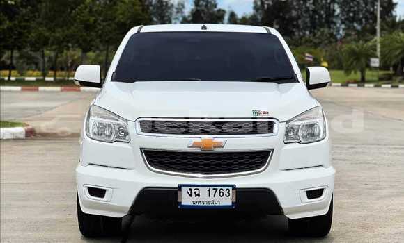 ซื้อ รถมือสอง Chevrolet Colorado ขาว รถยนต์ ใน %{เมือง} ใน กรุงเทพมหานคร