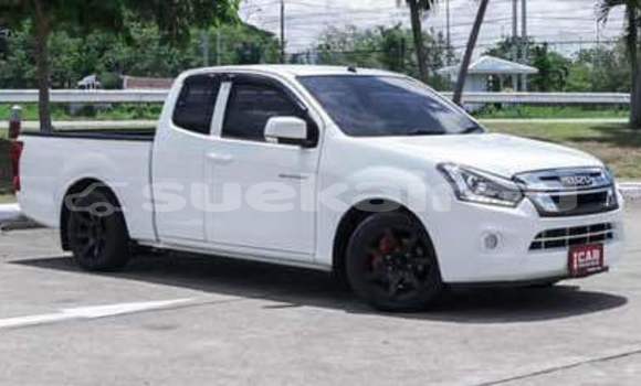 ซื้อ รถมือสอง Isuzu D-Max ขาว รถยนต์ ใน %{เมือง} ใน กรุงเทพมหานคร ซื้อ รถมือสอง Isuzu D-Max ขาว รถยนต์ ใน %{เมือง} ใน กรุงเทพมหานคร