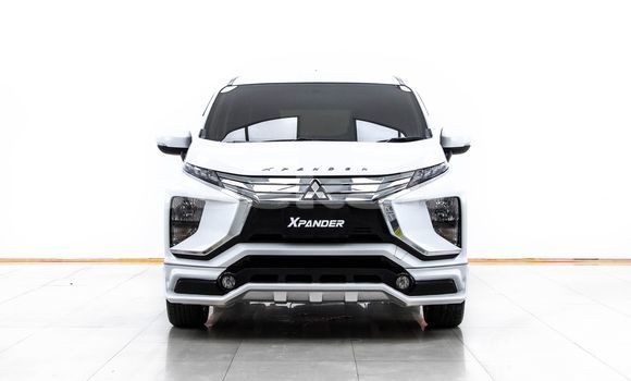 Buy Used Mitsubishi Xpander White Car in Bangkok in Bangkok Buy Used Mitsubishi Xpander White Car in Bangkok in Bangkok