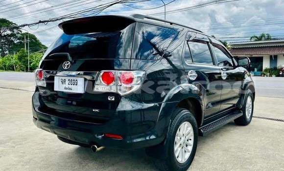 ซื้อ รถมือสอง Toyota Fortuner สีดำ รถยนต์ ใน %{เมือง} ใน กรุงเทพมหานคร ซื้อ รถมือสอง Toyota Fortuner สีดำ รถยนต์ ใน %{เมือง} ใน กรุงเทพมหานคร