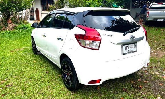 ซื้อ รถมือสอง Toyota Yaris ขาว รถยนต์ ใน %{เมือง} ใน กรุงเทพมหานคร ซื้อ รถมือสอง Toyota Yaris ขาว รถยนต์ ใน %{เมือง} ใน กรุงเทพมหานคร