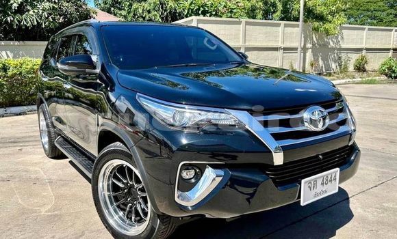 ซื้อ รถมือสอง Toyota Fortuner สีดำ รถยนต์ ใน %{เมือง} ใน กรุงเทพมหานคร ซื้อ รถมือสอง Toyota Fortuner สีดำ รถยนต์ ใน %{เมือง} ใน กรุงเทพมหานคร