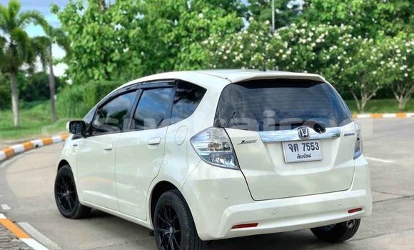 ซื้อ รถมือสอง Honda Jazz ขาว รถยนต์ ใน %{เมือง} ใน กรุงเทพมหานคร ซื้อ รถมือสอง Honda Jazz ขาว รถยนต์ ใน %{เมือง} ใน กรุงเทพมหานคร