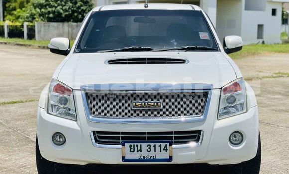ซื้อ รถมือสอง Isuzu D-Max ขาว รถยนต์ ใน %{เมือง} ใน กรุงเทพมหานคร