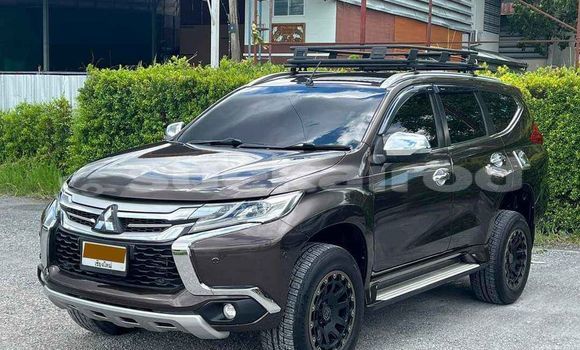 ซื้อ รถมือสอง Mitsubishi Pajero สีดำ รถยนต์ ใน %{เมือง} ใน กรุงเทพมหานคร ซื้อ รถมือสอง Mitsubishi Pajero สีดำ รถยนต์ ใน %{เมือง} ใน กรุงเทพมหานคร