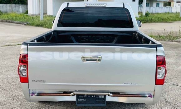 ซื้อ รถมือสอง Isuzu D-Max ขาว รถยนต์ ใน %{เมือง} ใน กรุงเทพมหานคร ซื้อ รถมือสอง Isuzu D-Max ขาว รถยนต์ ใน %{เมือง} ใน กรุงเทพมหานคร