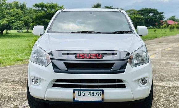 Buy Used Isuzu D-Max White Car in Bangkok in Bangkok