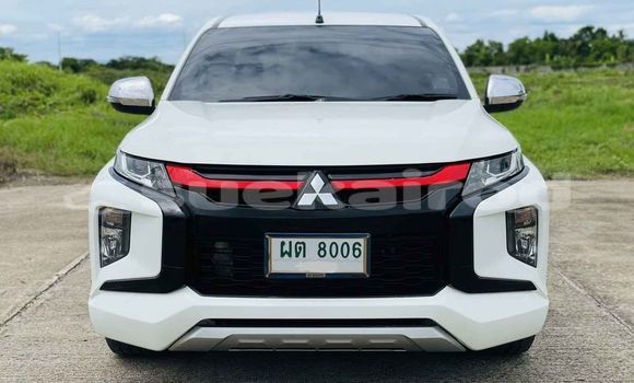 ซื้อ รถมือสอง Mitsubishi Triton ขาว รถยนต์ ใน %{เมือง} ใน กรุงเทพมหานคร