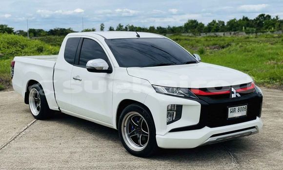 ซื้อ รถมือสอง Mitsubishi Triton ขาว รถยนต์ ใน %{เมือง} ใน กรุงเทพมหานคร ซื้อ รถมือสอง Mitsubishi Triton ขาว รถยนต์ ใน %{เมือง} ใน กรุงเทพมหานคร