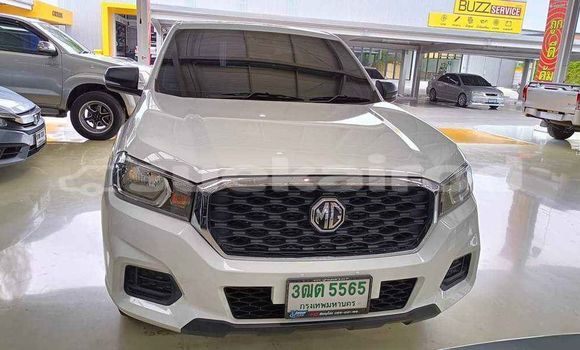 Buy Used MG GS White Car in Bangkok in Bangkok Buy Used MG GS White Car in Bangkok in Bangkok