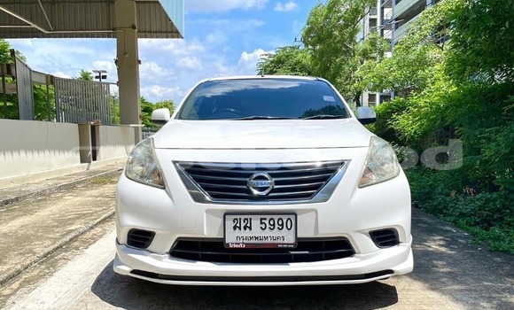 ซื้อ รถมือสอง Nissan Almera ขาว รถยนต์ ใน %{เมือง} ใน กรุงเทพมหานคร