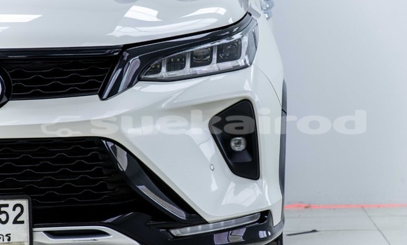 Buy Used Toyota Fortuner White Car in Bangkok in Bangkok Buy Used Toyota Fortuner White Car in Bangkok in Bangkok