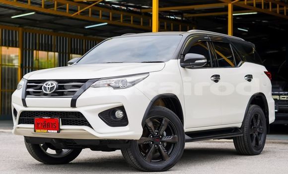 ซื้อ รถมือสอง Toyota Fortuner ขาว รถยนต์ ใน %{เมือง} ใน กรุงเทพมหานคร ซื้อ รถมือสอง Toyota Fortuner ขาว รถยนต์ ใน %{เมือง} ใน กรุงเทพมหานคร