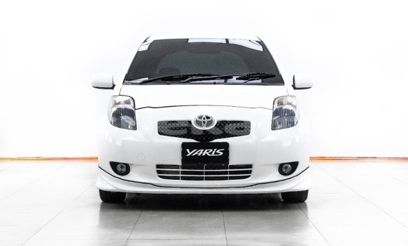 ซื้อ รถมือสอง Toyota Yaris ขาว รถยนต์ ใน %{เมือง} ใน กรุงเทพมหานคร ซื้อ รถมือสอง Toyota Yaris ขาว รถยนต์ ใน %{เมือง} ใน กรุงเทพมหานคร