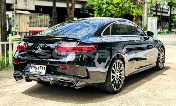 ซื้อ รถมือสอง Mercedes-Benz E-Classe สีดำ รถยนต์ ใน %{เมือง} ใน กรุงเทพมหานคร ซื้อ รถมือสอง Mercedes-Benz E-Classe สีดำ รถยนต์ ใน %{เมือง} ใน กรุงเทพมหานคร