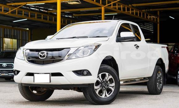 ซื้อ รถมือสอง Mazda BT-50 ขาว รถยนต์ ใน %{เมือง} ใน กรุงเทพมหานคร