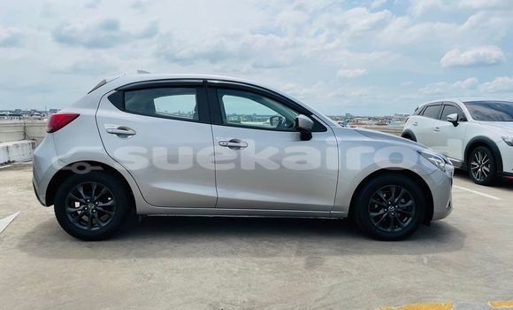 ซื้อ รถมือสอง Mazda 2 ขาว รถยนต์ ใน %{เมือง} ใน กรุงเทพมหานคร ซื้อ รถมือสอง Mazda 2 ขาว รถยนต์ ใน %{เมือง} ใน กรุงเทพมหานคร