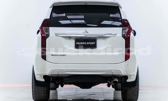 Buy Used Mitsubishi Pajero Sport White Car in Bangkok in Bangkok Buy Used Mitsubishi Pajero Sport White Car in Bangkok in Bangkok