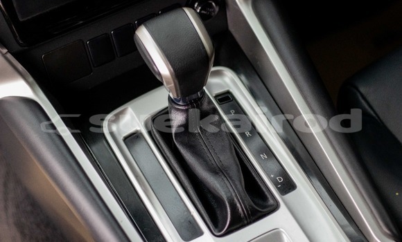 Buy Used Mitsubishi Pajero Sport White Car in Bangkok in Bangkok Buy Used Mitsubishi Pajero Sport White Car in Bangkok in Bangkok