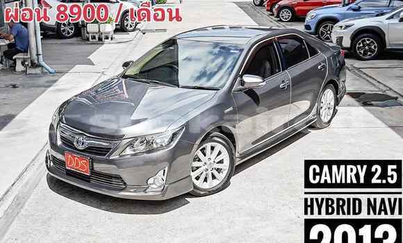 ซื้อ รถมือสอง Toyota Camry อื่น ๆ รถยนต์ ใน %{เมือง} ใน กรุงเทพมหานคร