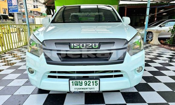 ซื้อ รถมือสอง Isuzu D-Max ขาว รถยนต์ ใน %{เมือง} ใน กรุงเทพมหานคร