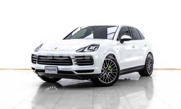 Buy Used Porsche Cayenne White Car in Bangkok in Bangkok