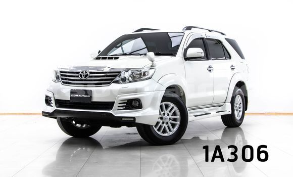 Buy Used Toyota Fortuner White Car in Bangkok in Bangkok Buy Used Toyota Fortuner White Car in Bangkok in Bangkok