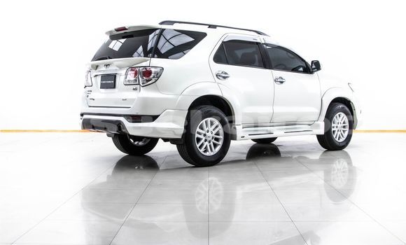 Buy Used Toyota Fortuner White Car in Bangkok in Bangkok Buy Used Toyota Fortuner White Car in Bangkok in Bangkok
