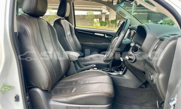 ซื้อ รถมือสอง Chevrolet TrailBlazer ขาว รถยนต์ ใน %{เมือง} ใน กรุงเทพมหานคร ซื้อ รถมือสอง Chevrolet TrailBlazer ขาว รถยนต์ ใน %{เมือง} ใน กรุงเทพมหานคร