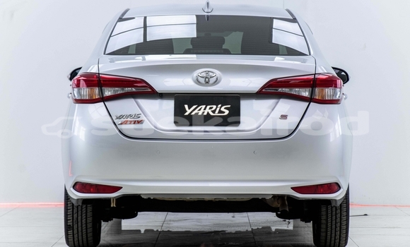 Buy Used Toyota Yaris Silver Car in Samut Sakhon in Samut Sakhon Buy Used Toyota Yaris Silver Car in Samut Sakhon in Samut Sakhon