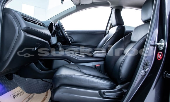 ซื้อ รถมือสอง Honda HR-V สีดำ รถยนต์ ใน %{เมือง} ใน นนทบุรี ซื้อ รถมือสอง Honda HR-V สีดำ รถยนต์ ใน %{เมือง} ใน นนทบุรี