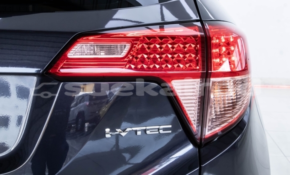 ซื้อ รถมือสอง Honda HR-V สีดำ รถยนต์ ใน %{เมือง} ใน นนทบุรี ซื้อ รถมือสอง Honda HR-V สีดำ รถยนต์ ใน %{เมือง} ใน นนทบุรี