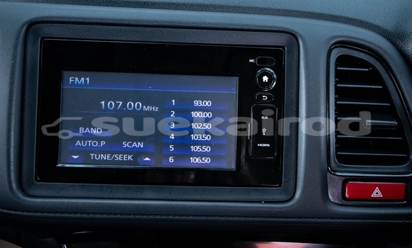 ซื้อ รถมือสอง Honda HR-V สีดำ รถยนต์ ใน %{เมือง} ใน นนทบุรี ซื้อ รถมือสอง Honda HR-V สีดำ รถยนต์ ใน %{เมือง} ใน นนทบุรี