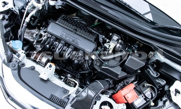 ซื้อ รถมือสอง Honda HR-V ขาว รถยนต์ ใน %{เมือง} ใน นนทบุรี ซื้อ รถมือสอง Honda HR-V ขาว รถยนต์ ใน %{เมือง} ใน นนทบุรี