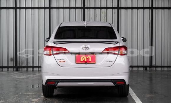 ซื้อ รถมือสอง Toyota Yaris ขาว รถยนต์ ใน %{เมือง} ใน กรุงเทพมหานคร ซื้อ รถมือสอง Toyota Yaris ขาว รถยนต์ ใน %{เมือง} ใน กรุงเทพมหานคร