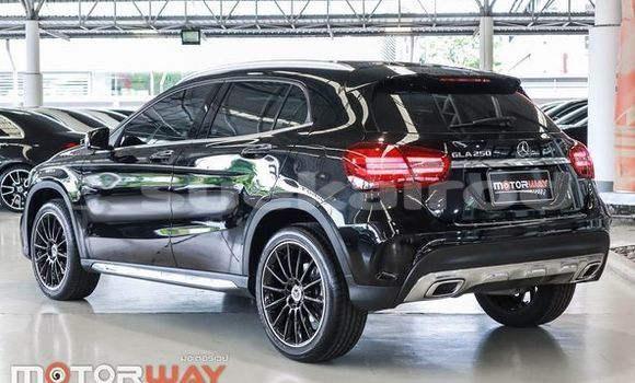 Buy Used Mercedes-Benz GLA-klasse Black Car in Bangkok in Bangkok Buy Used Mercedes-Benz GLA-klasse Black Car in Bangkok in Bangkok