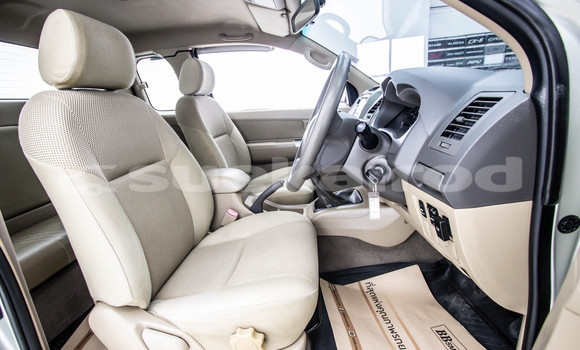 ซื้อ รถมือสอง Toyota Hiluxe VIGO อื่น ๆ รถยนต์ ใน %{เมือง} ใน กรุงเทพมหานคร ซื้อ รถมือสอง Toyota Hiluxe VIGO อื่น ๆ รถยนต์ ใน %{เมือง} ใน กรุงเทพมหานคร