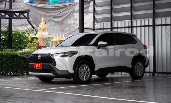 Buy Used Toyota Corolla Cross White Car in Bangkok in Bangkok