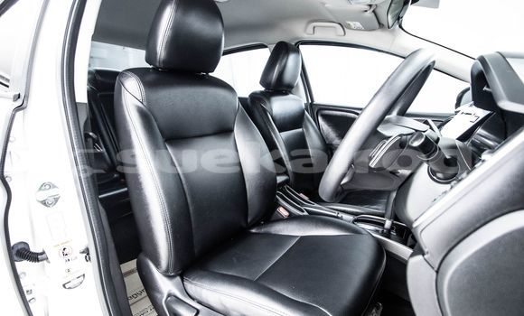 ซื้อ รถมือสอง Honda City ขาว รถยนต์ ใน %{เมือง} ใน กรุงเทพมหานคร ซื้อ รถมือสอง Honda City ขาว รถยนต์ ใน %{เมือง} ใน กรุงเทพมหานคร