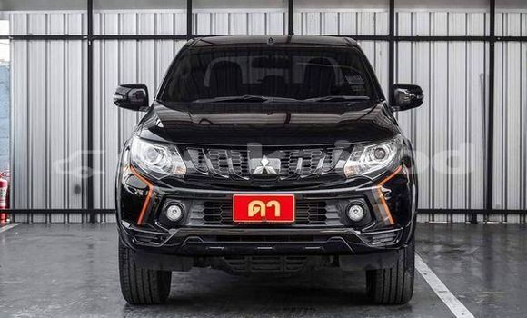 ซื้อ รถมือสอง Mitsubishi Triton สีดำ รถยนต์ ใน %{เมือง} ใน กรุงเทพมหานคร ซื้อ รถมือสอง Mitsubishi Triton สีดำ รถยนต์ ใน %{เมือง} ใน กรุงเทพมหานคร