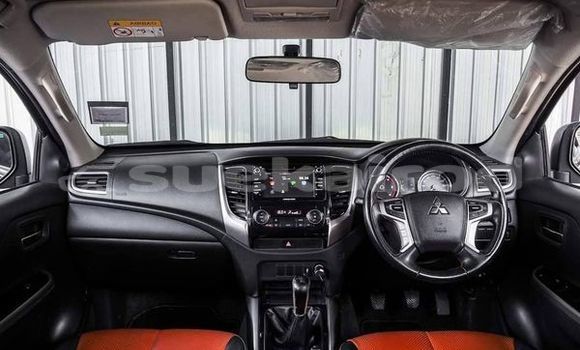 ซื้อ รถมือสอง Mitsubishi Triton สีดำ รถยนต์ ใน %{เมือง} ใน กรุงเทพมหานคร ซื้อ รถมือสอง Mitsubishi Triton สีดำ รถยนต์ ใน %{เมือง} ใน กรุงเทพมหานคร