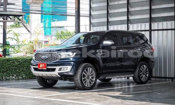 ซื้อ รถมือสอง Ford Everest สีดำ รถยนต์ ใน %{เมือง} ใน กรุงเทพมหานคร
