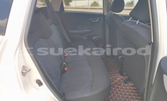 Buy Used Honda Jazz White Car in Nonthaburi in Nonthaburi Buy Used Honda Jazz White Car in Nonthaburi in Nonthaburi