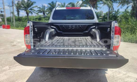 Buy Used Nissan Navara Silver Car in Nonthaburi in Nonthaburi Buy Used Nissan Navara Silver Car in Nonthaburi in Nonthaburi