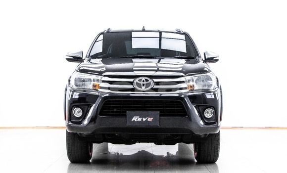 ซื้อ รถมือสอง Toyota Hiluxe Revo สีดำ รถยนต์ ใน %{เมือง} ใน กรุงเทพมหานคร ซื้อ รถมือสอง Toyota Hiluxe Revo สีดำ รถยนต์ ใน %{เมือง} ใน กรุงเทพมหานคร