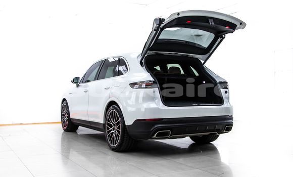 Buy Used Porsche Cayenne White Car in Bangkok in Bangkok Buy Used Porsche Cayenne White Car in Bangkok in Bangkok