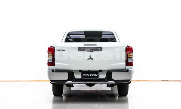 ซื้อ รถมือสอง Mitsubishi Triton ขาว รถยนต์ ใน %{เมือง} ใน กรุงเทพมหานคร ซื้อ รถมือสอง Mitsubishi Triton ขาว รถยนต์ ใน %{เมือง} ใน กรุงเทพมหานคร
