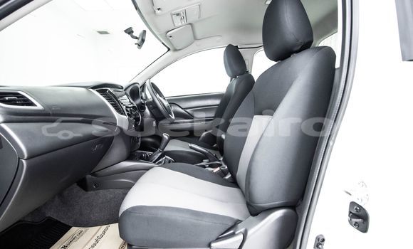 ซื้อ รถมือสอง Mitsubishi Triton ขาว รถยนต์ ใน %{เมือง} ใน กรุงเทพมหานคร ซื้อ รถมือสอง Mitsubishi Triton ขาว รถยนต์ ใน %{เมือง} ใน กรุงเทพมหานคร