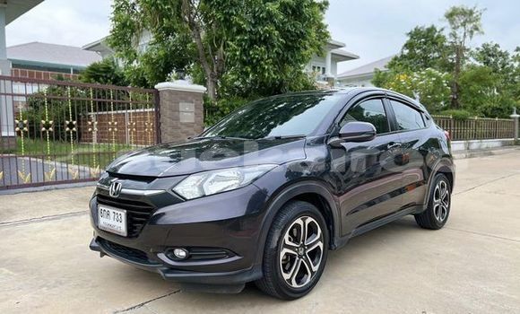 Buy Used Honda HR-V Black Car in Bangkok in Bangkok Buy Used Honda HR-V Black Car in Bangkok in Bangkok
