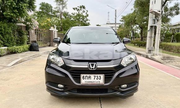 ซื้อ รถมือสอง Honda HR-V สีดำ รถยนต์ ใน %{เมือง} ใน กรุงเทพมหานคร ซื้อ รถมือสอง Honda HR-V สีดำ รถยนต์ ใน %{เมือง} ใน กรุงเทพมหานคร